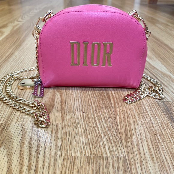 🌟 DIOR Bubble gum pink bag💖 +2  crossbody straps - Picture 8 of 17
